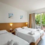 Center 3* Rhodes City