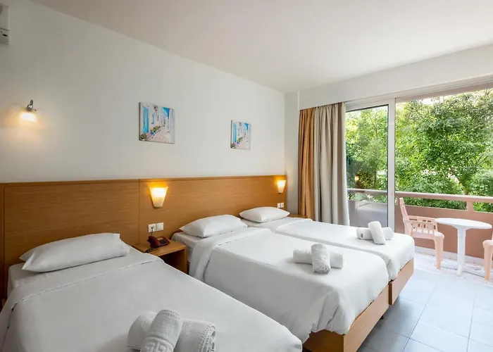 城市中心酒店 3* Rhodes City