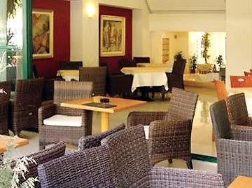 Center 3* Rhodes City