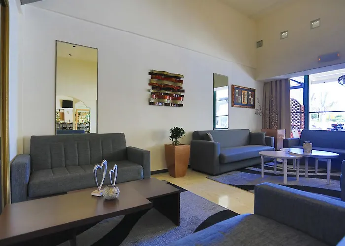 Szálloda Center Rhodes City