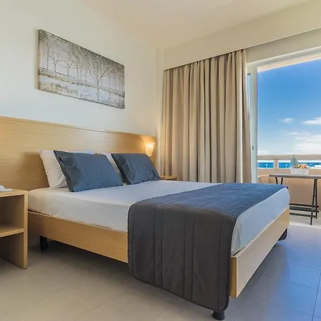 Center ホテル Rhodes City