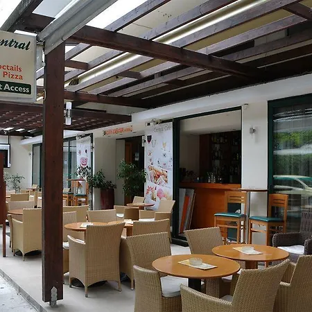 Center Hotel 3*