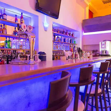 Center ホテル Rhodes City